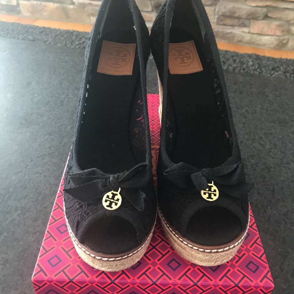 NIB Tory Burch wedges (size 10) - Picture 2 of 3